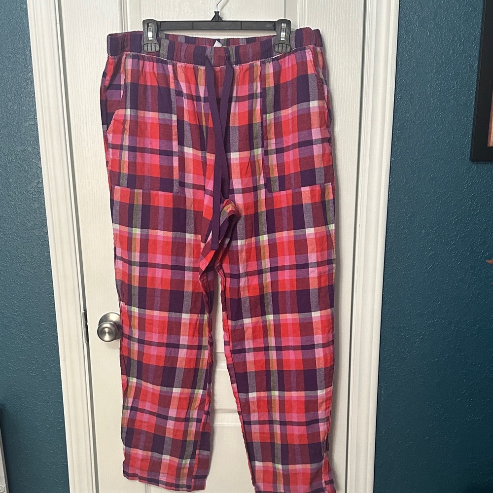 Plaid women’s PJ Pants in Red and Purple